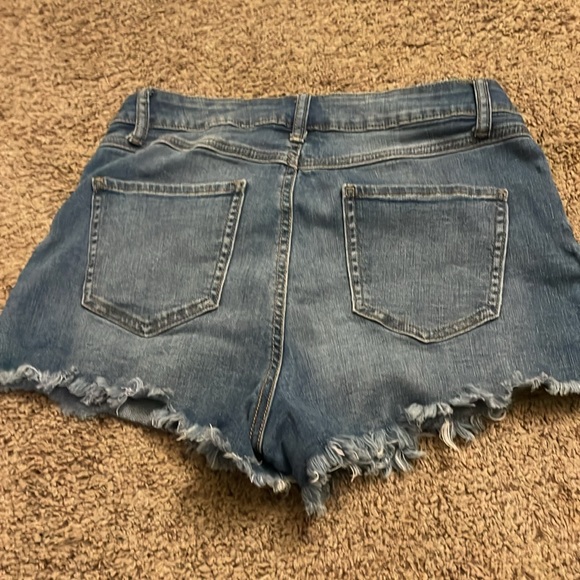 High Rise Jean Shorts - Picture 3 of 3